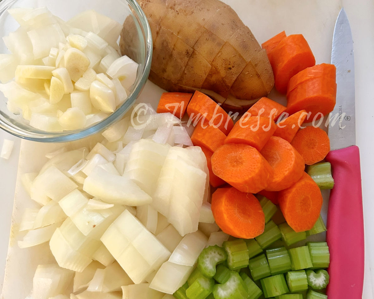 Chicken soup veggies (9642).